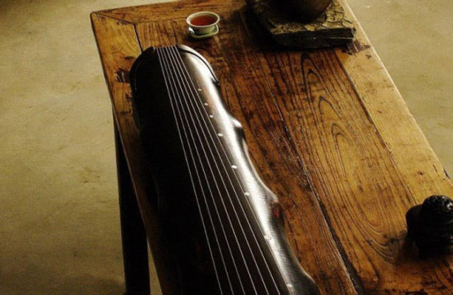 商丘市古琴蕴含的传统文化，一把古琴制备出来要两年的时间